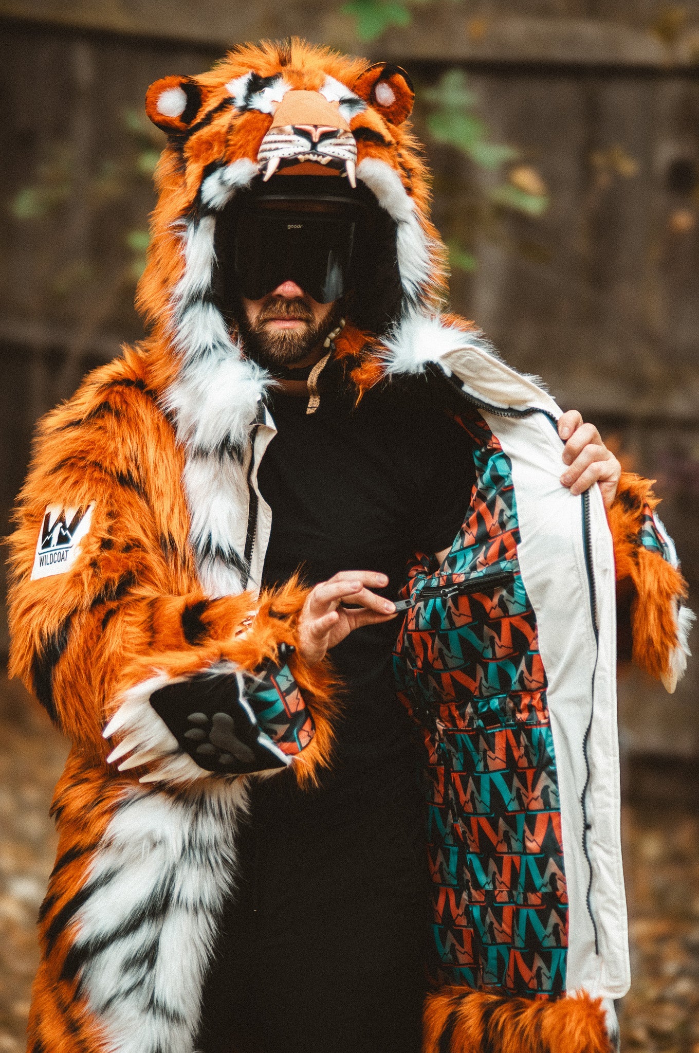 THE TIGER COAT, v5